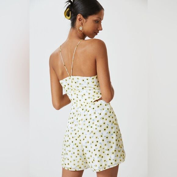 Anthropologie Hutch Ditsy Floral Halter Romper NWT - Picture 7 of 9